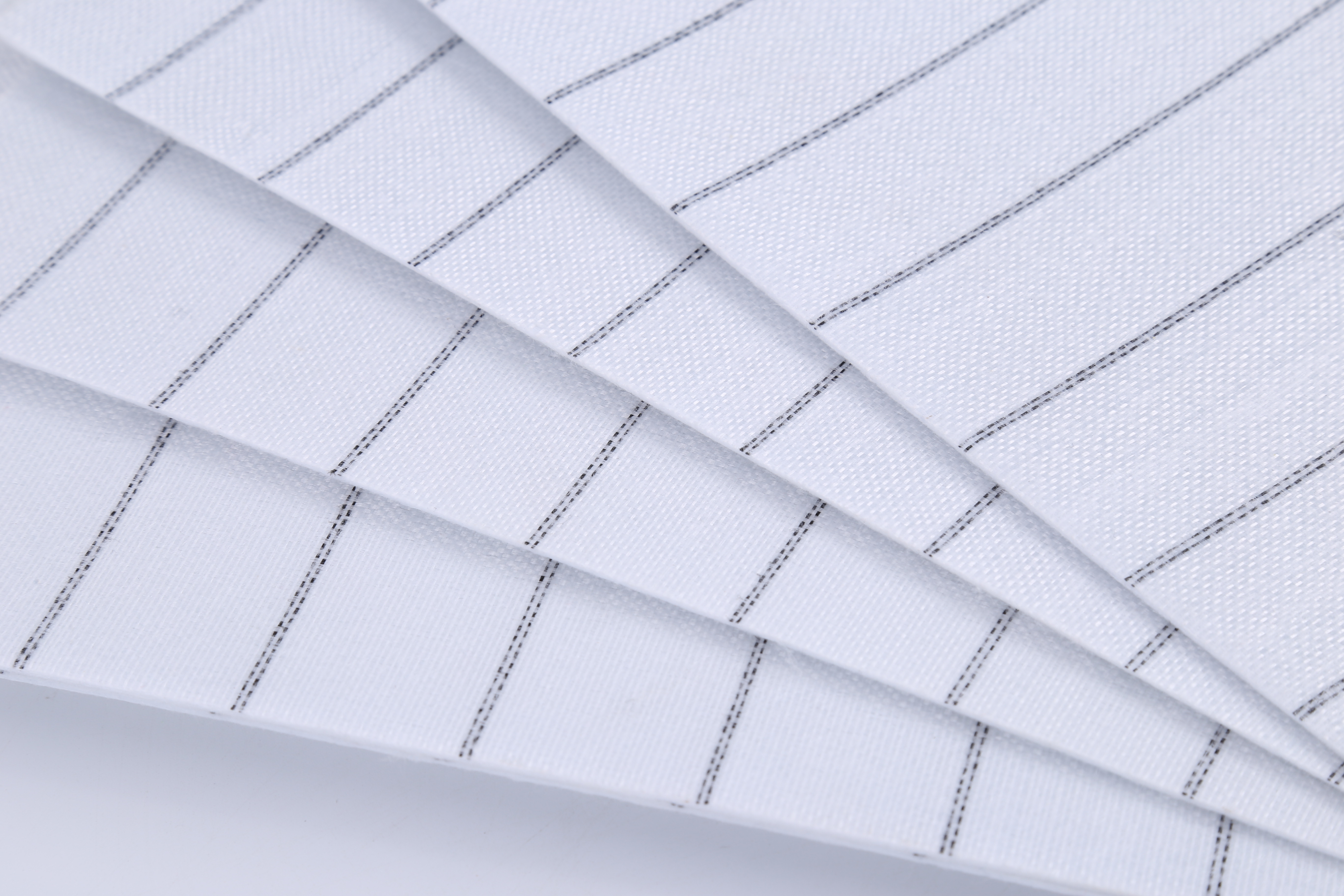 White Striped Midsole Board